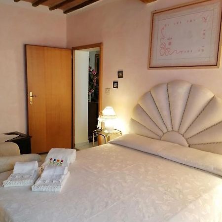 Apartamento La Bomboniera Di Siena Exterior foto