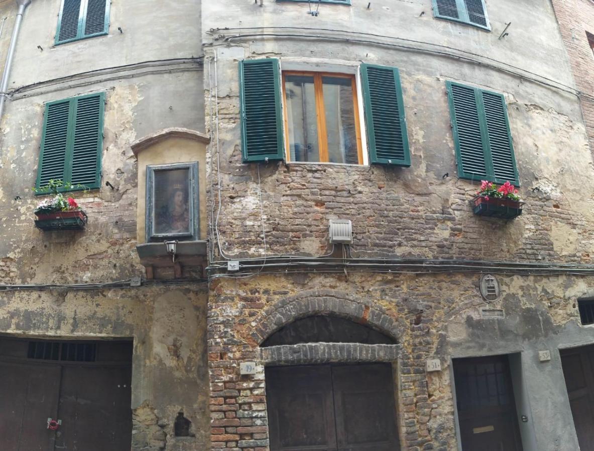 Apartamento La Bomboniera Di Siena Exterior foto